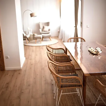 Mainblick Apartment *